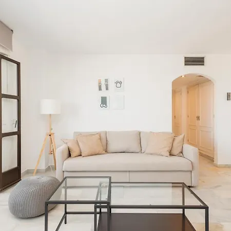 Vacation With Private Parking In Puerto Banus Apartment Marbella